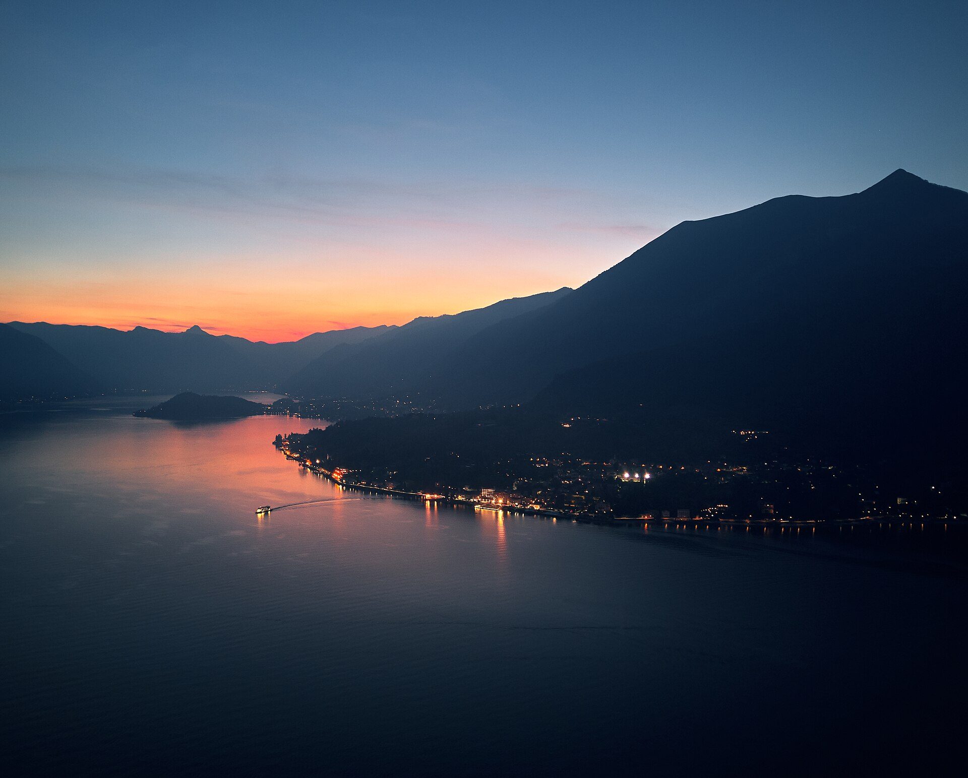 Lake Como at sunset